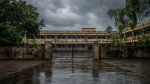 nagpur gadchiroli schools closed